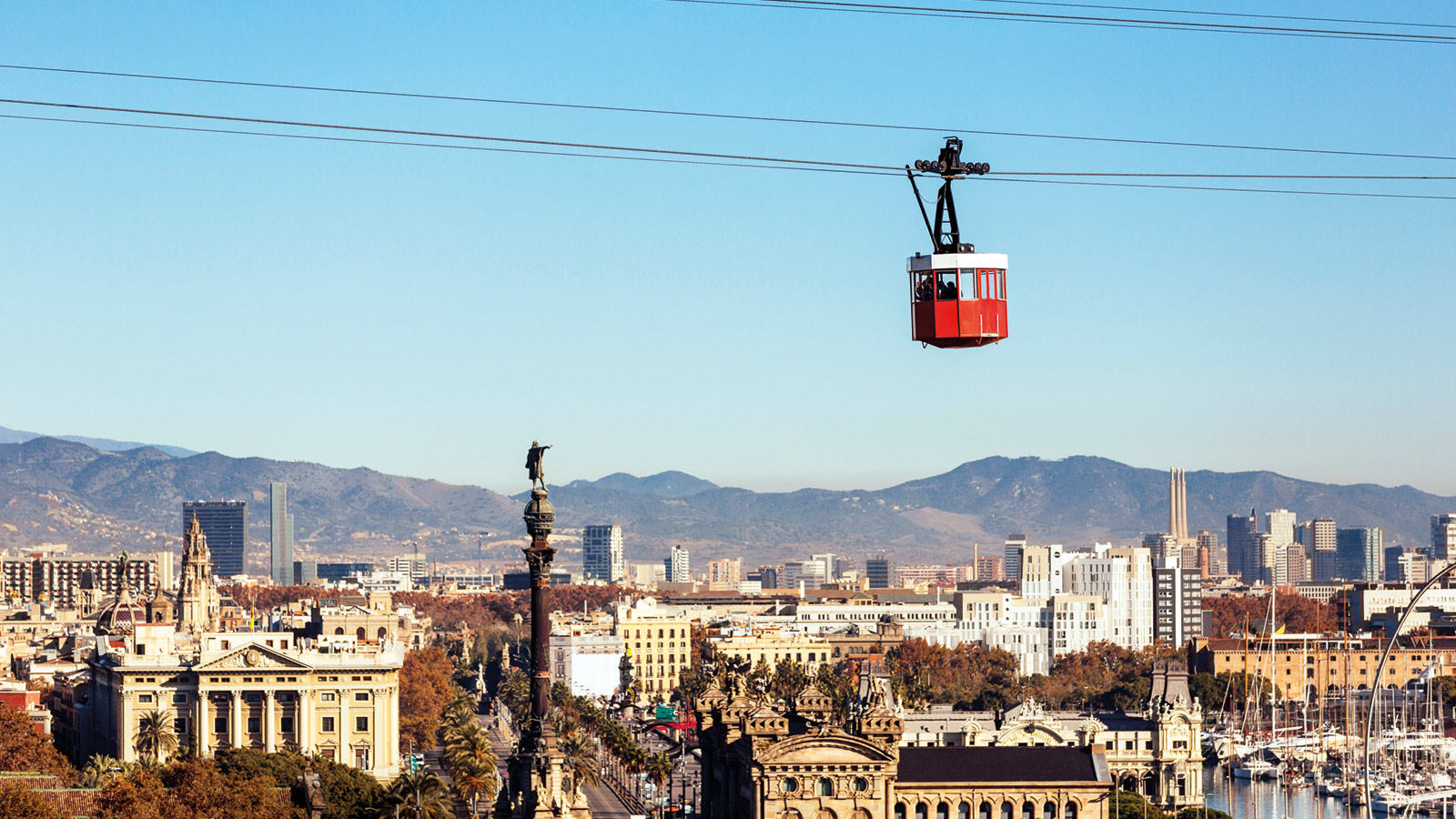 Cable car over Barcelona harbour